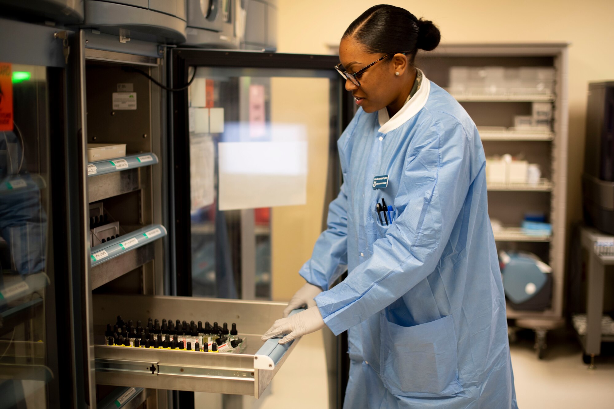 U.S. Air Force Senior Airman Jade Cairns, 60th Medical and Diagnostics Therapeutic Squadron Transfusion Services technician, checks blood samples April 4, 2019, at Travis Air Force Base, California. David Grant USAF Medical Center operates the Air Force’s larges clinical laboratory, supporting 465 health care providers and 325,000 patients per year. Technicians perform 1.2 million tests annually in chemistry, special chemistry, hematology, coagulation, immunology, microbiology, point-of-care testing, histology, cytology and transfusion services. (U.S. Air Force photo by Airman 1st Class Jonathon Carnell)