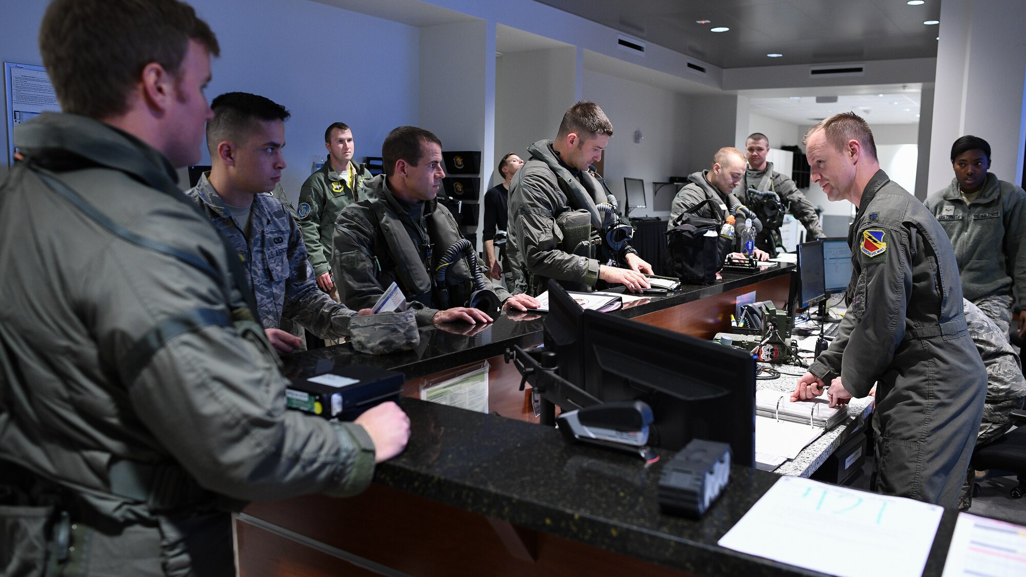 Airmen in the 388th and 419th Fighter Wings arrived at Al Dhafra Air Base in the United Arab Emirates this week to support the Air Force Central Command mission. (United States Air Force photo by R. Nial Bradshaw)