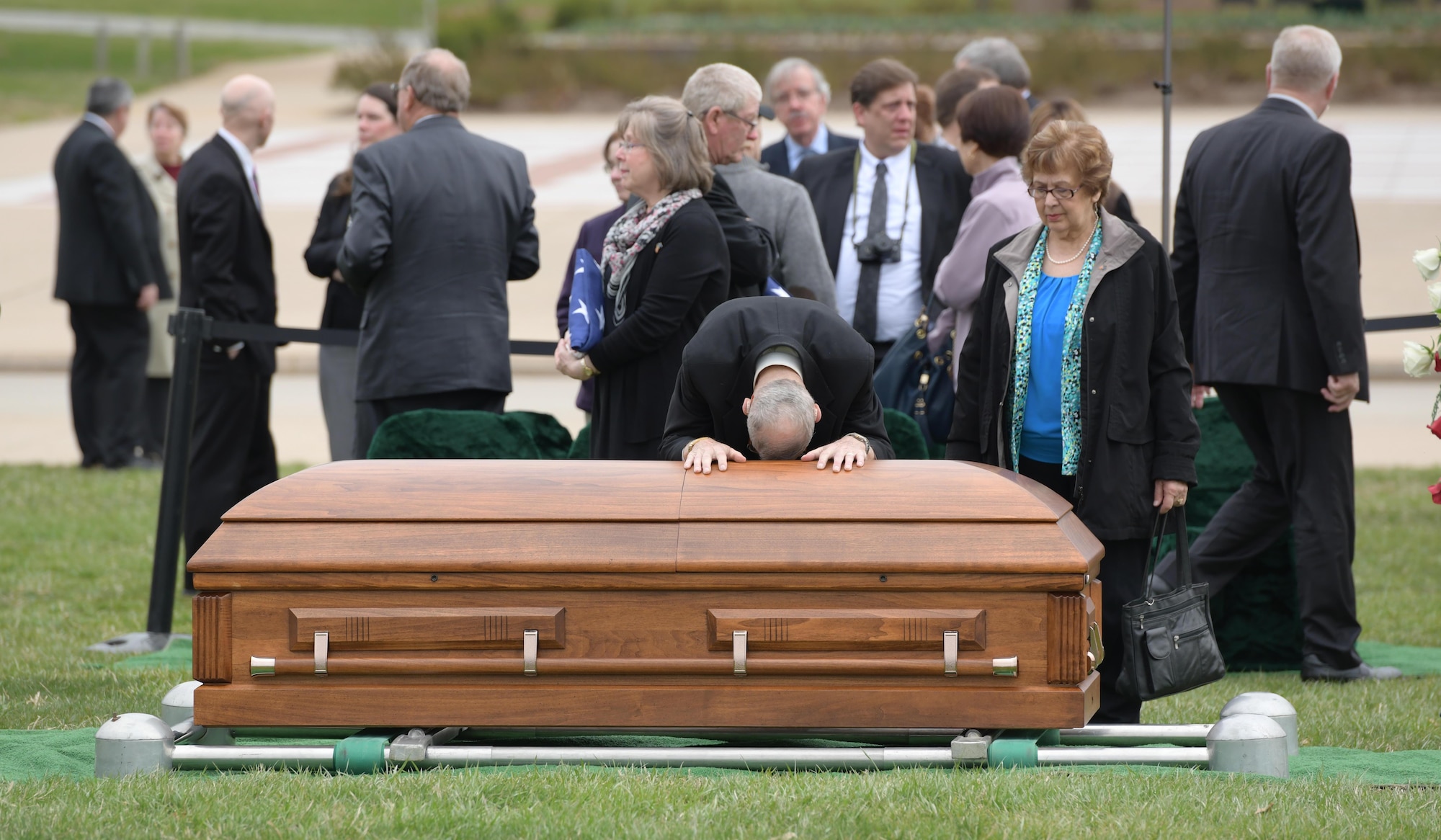 Saying last goodbyes