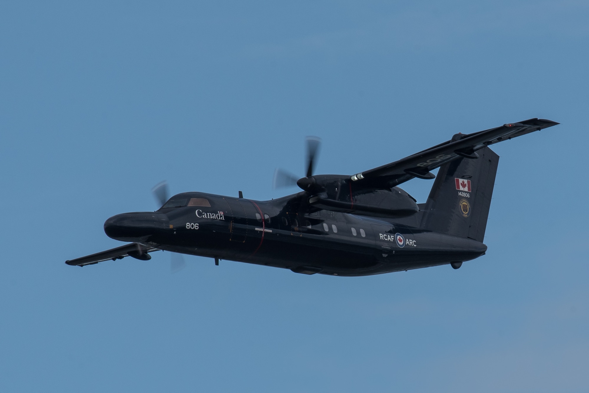 A CT-142 Gonzo from the Royal Canadian Air Force’s 402nd Squadron Squadron performs an aerial demonstration during the Thunder Over Louisville airshow in Louisville, Ky., April 13, 2019. The Kentucky Air National Guard once again served as the base of operations for military aircraft participating in the annual event, which has grown to become one of the largest single-day air shows in North America. (U.S. Air National Guard photo by Dale Greer)