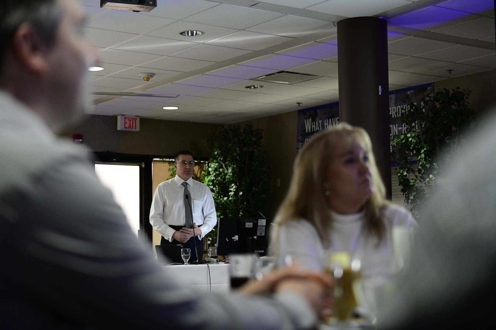 U.S. Air Force Reserve Master Sgt. John A. Falfas, wing career advisor for the 910th Airlift Wing, observes attendees at The Flight Commander’s Edge course here, April 12, 2019.