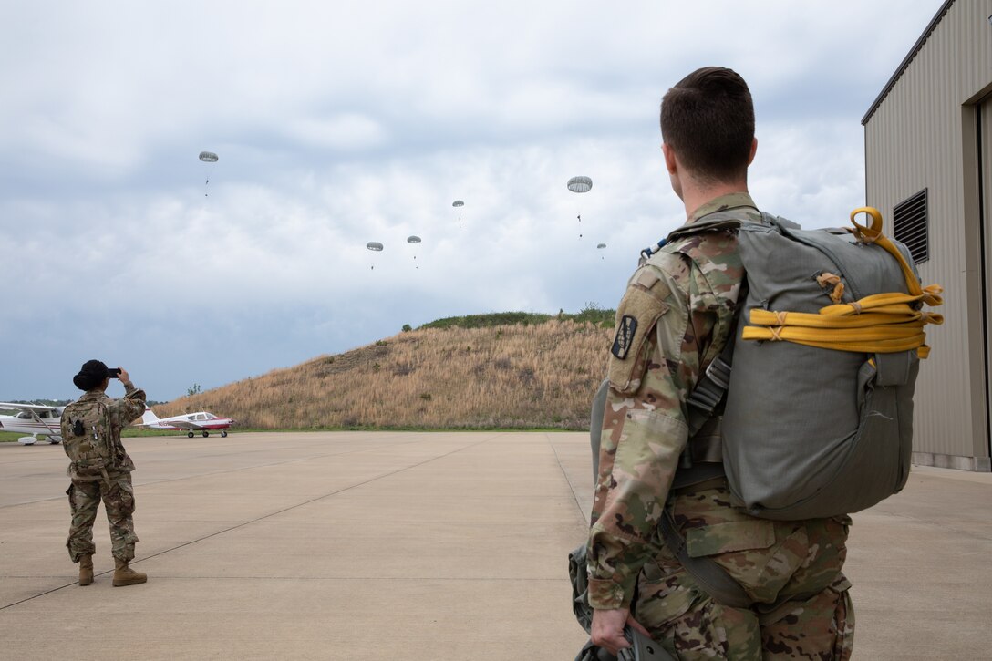 U.S. Army Reserve and National Guard Soldiers jump