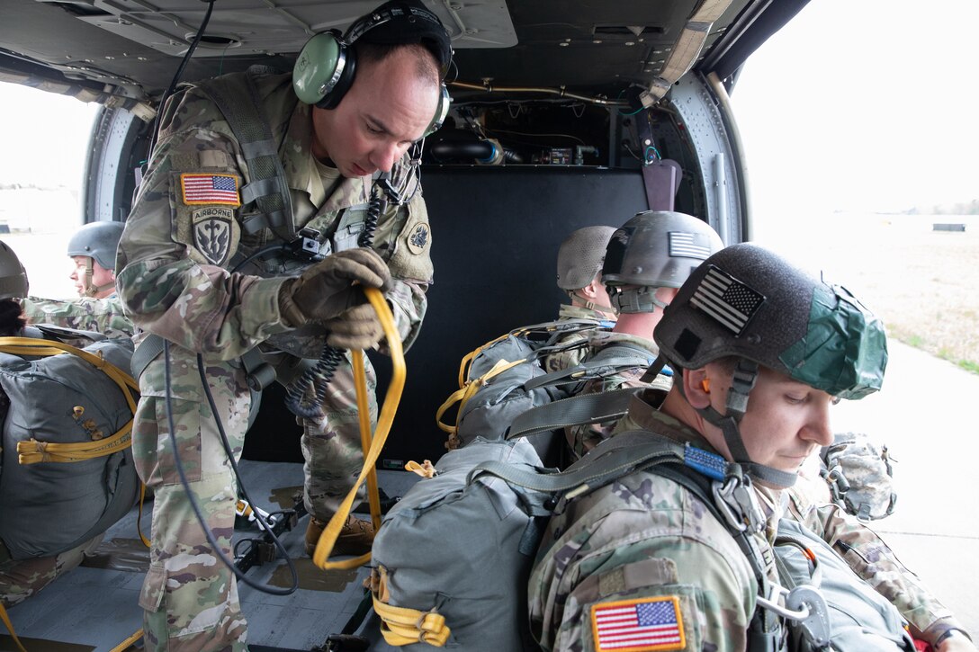 U.S. Army Reserve and National Guard Soldiers jump