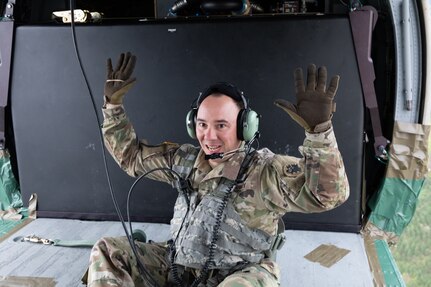 U.S. Army Reserve and National Guard Soldiers jump