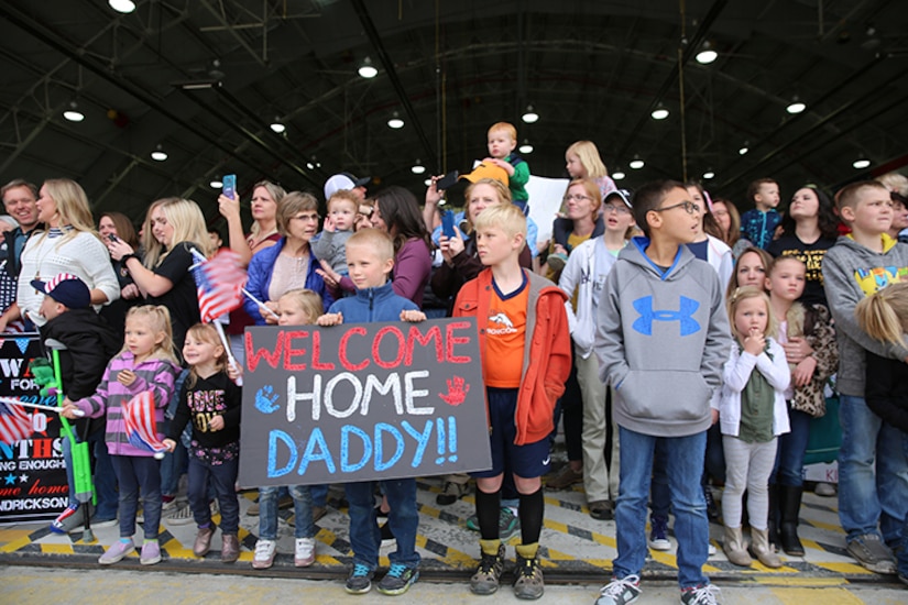 Approximately 100 Soldiers from Echo Battery, 1st Battalion, 145th Field Artillery, “Big Red” return from a 10-month Middle East deployment April 9.