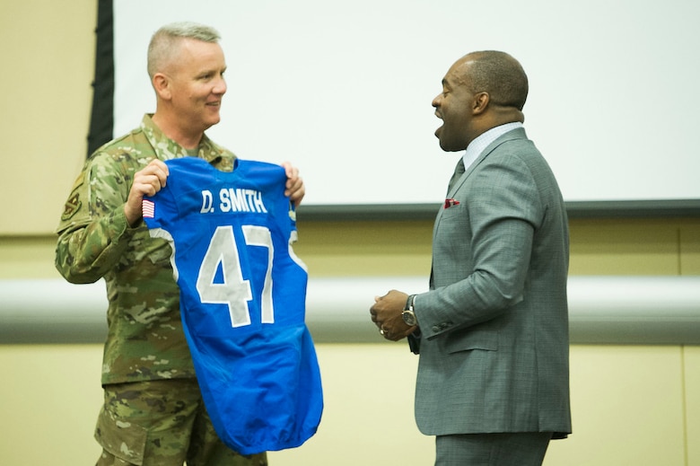 Nfl Labor Organization Director Shares Insight At Afdw