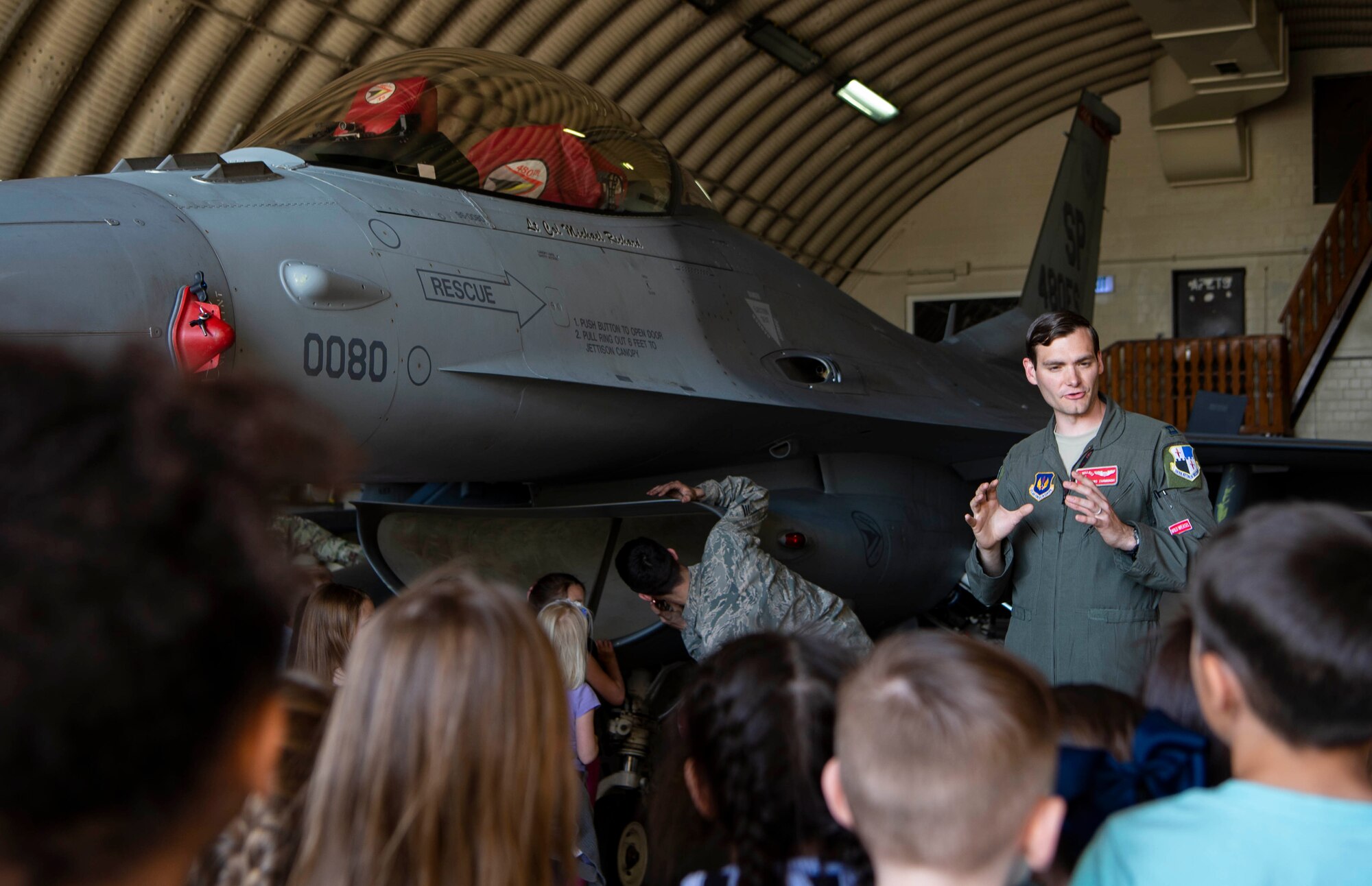 Spangdahlem Elementary School visits 480th FS