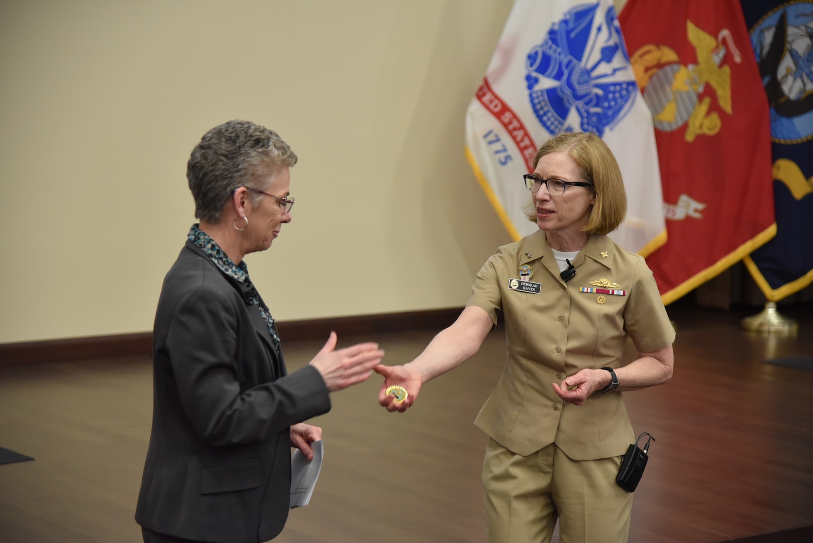 DLA Audit Task Force Director Visits DLA Distribution