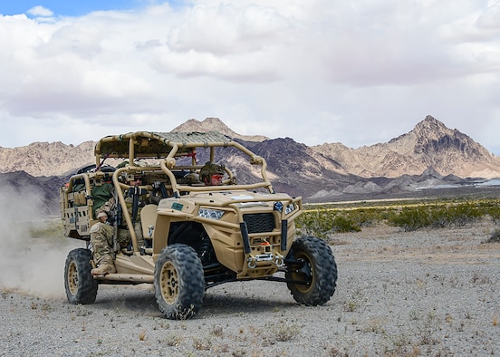 A U.S. Air Force HC-130J Combat King II performs heavy equipment parachute drops during Razor’s Edge, a two-week long pre-deployment exercise, at Parker, Ariz., April 12, 2019. Razor’s Edge exercises combat search and rescue capabilities and allows the Airmen to maintain readiness for the high-end fight. (U.S. Air Force photo by Airman 1st Class Kristine Legate)