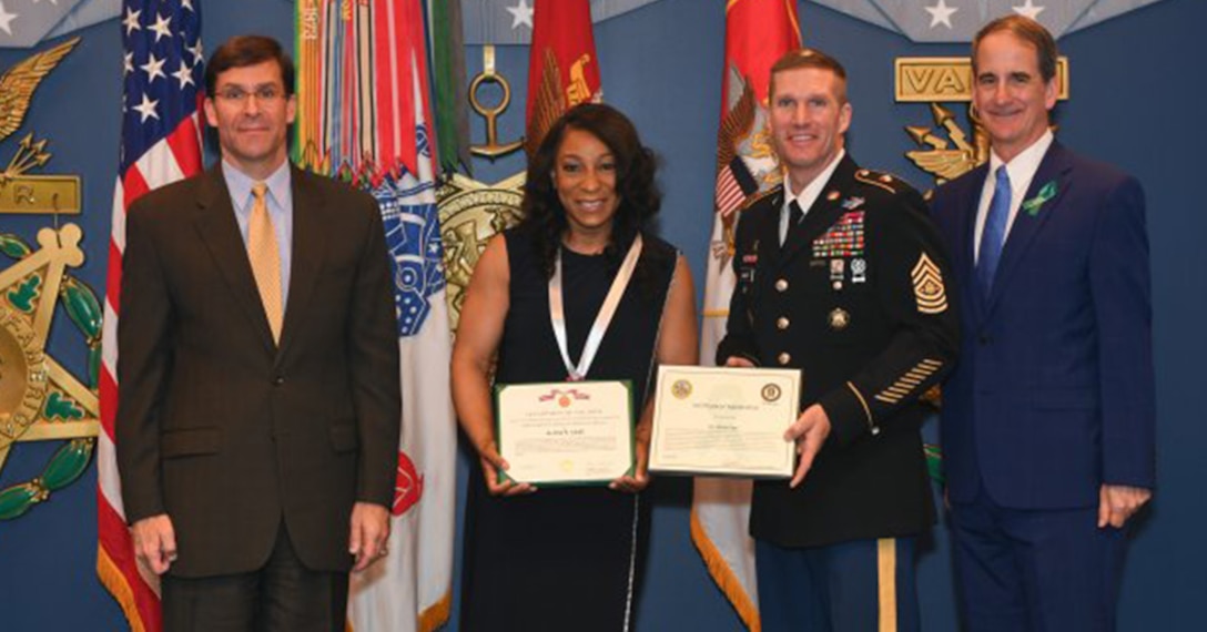 Alicia Case, sexual assault response coordinator for the U.S. Army Corps of Engineers Southwestern Division, was recognized April 23, 2019, as the 2019 U.S. Army Exceptional SARC of the Year in a ceremony at the Pentagon’s Hall of Heroes.