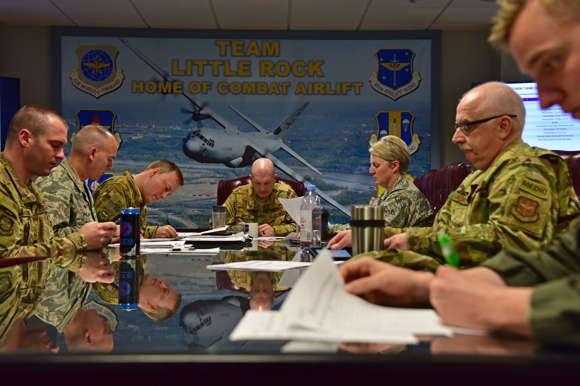 Air Force panel reviews spark tank presentations before deciding on a winner.
