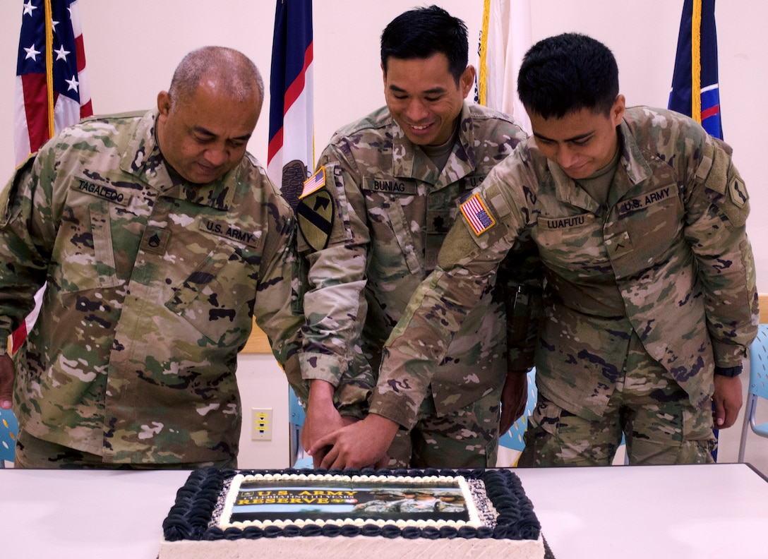 Soldiers celebrate the Army Reserve’s 111th birthday in American Samoa