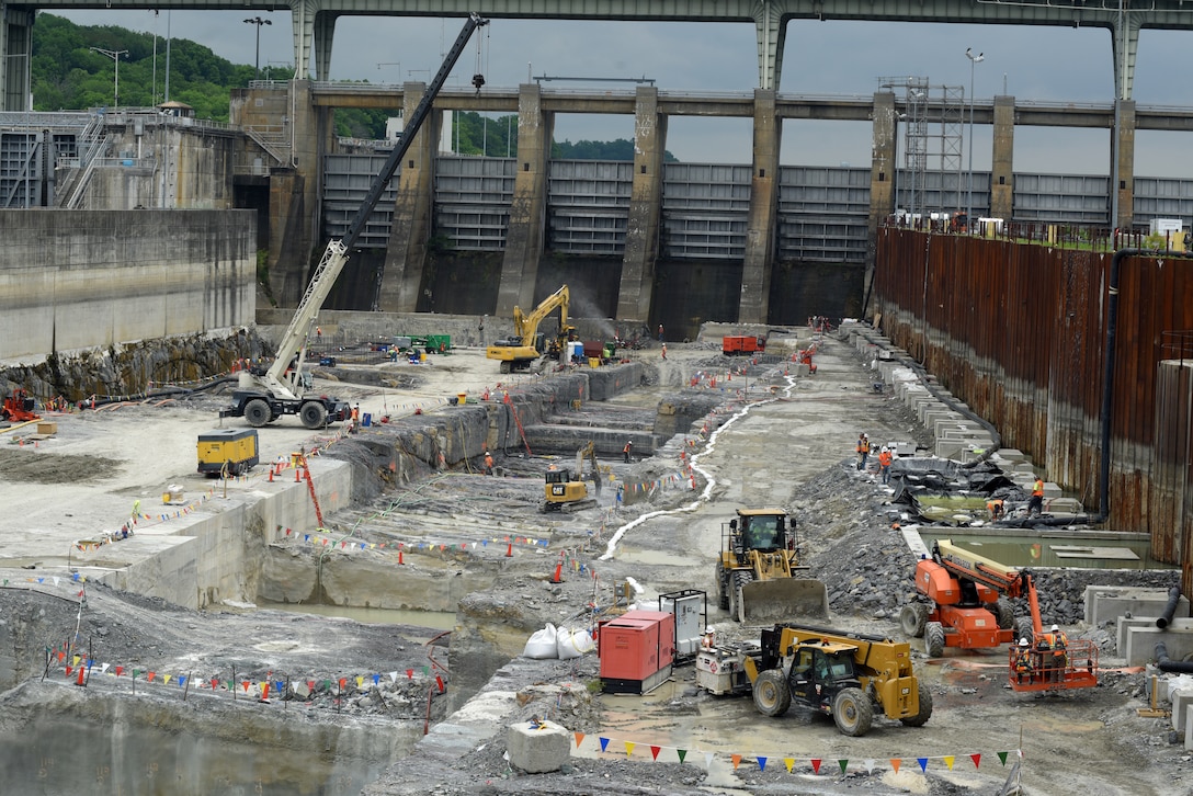 Construction workers with AECOM work in the coffer dam to prepare the foundation April 25, 2019 for concrete placement as part of the Chickamauga Lock Replacement Project Lock Chamber Contract, which is managed by the U.S. Army Corps of Engineers Nashville District.  The Tennessee Valley Authority project is located on the Tennessee River in Chattanooga, Tenn. (USACE photo by Lee Roberts)