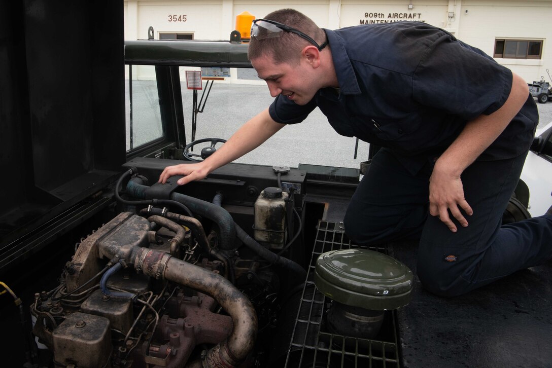 (U.S. Air Force photo by Senior Airman Kristan Campbell)