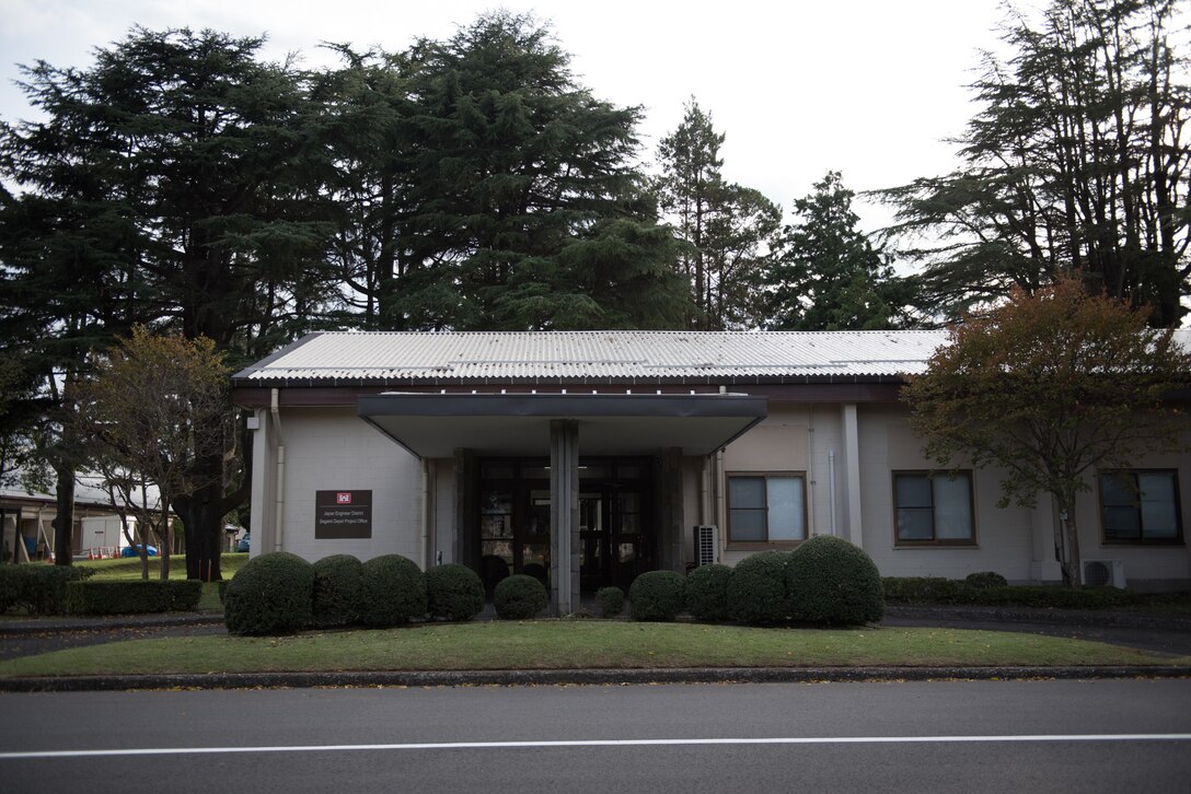 Japan Engineer District Commander Thomas J. Verell, Jr. received keys to the new Japan District facility