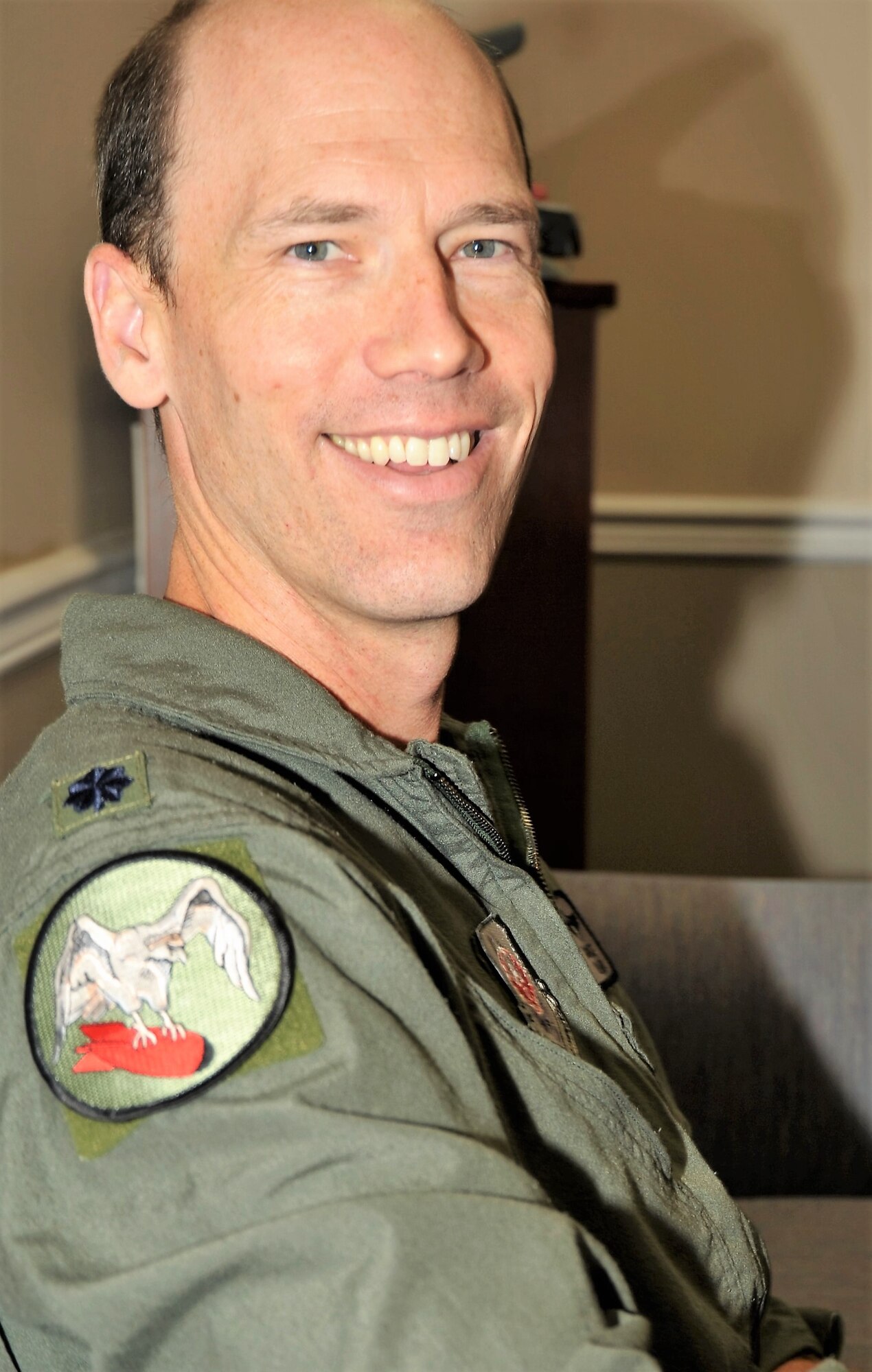 Citizen Airmen serves community