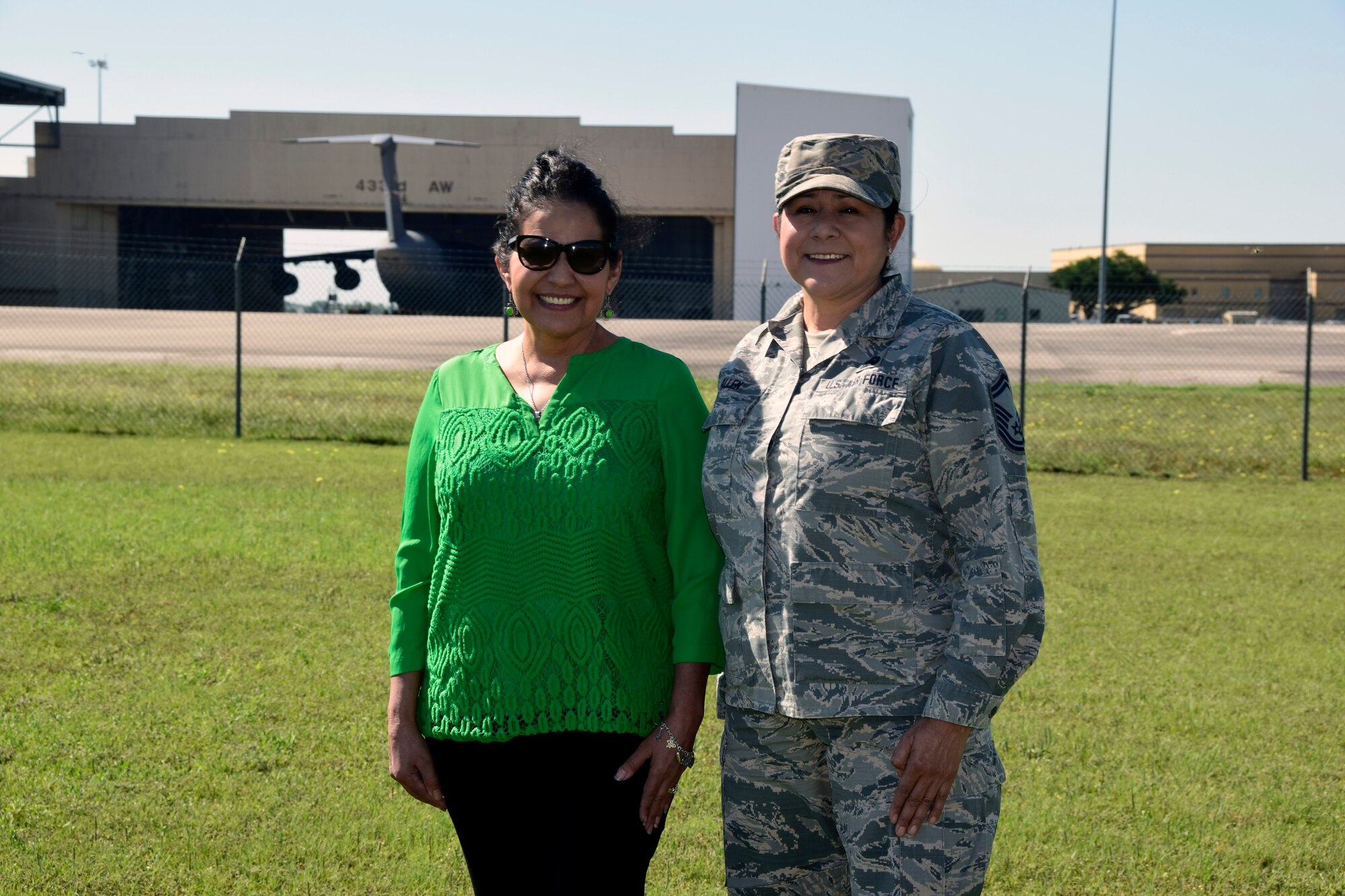 Senior Master Sgt. Carol A. Allen, 433rd Force Support Squadron Sustainment Flight superintendent, takes a moment with her sister, Yvonne Hernandez at Joint Base San Antonio-Lackland, Texas April 26, 2019.