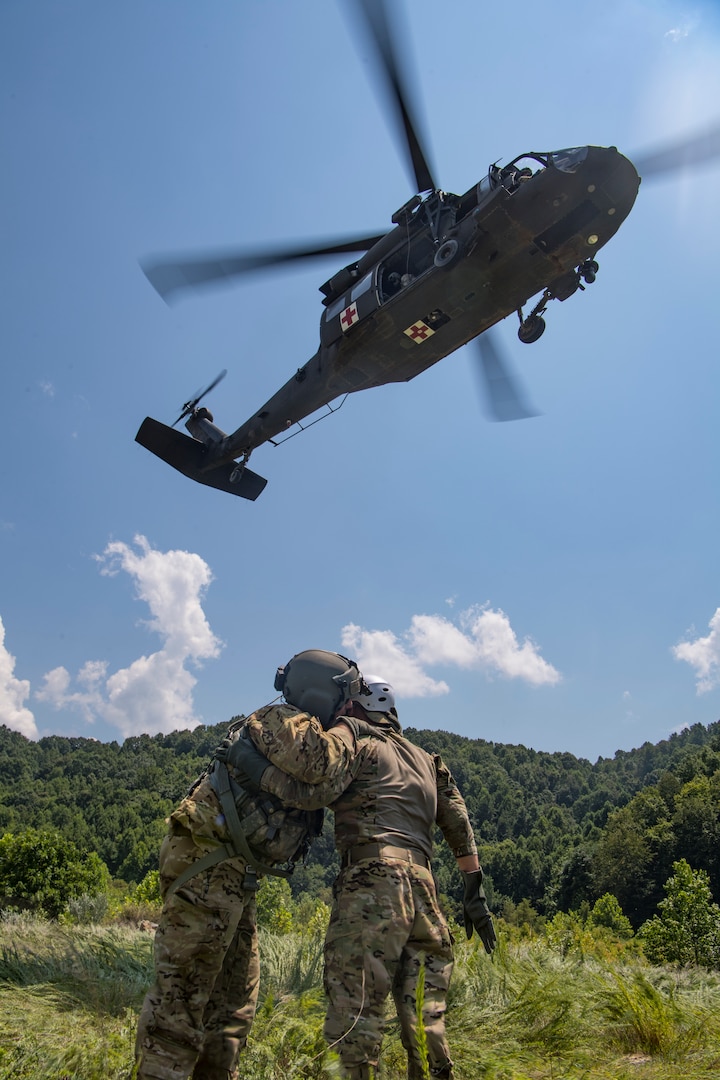 130th Airlift Wing aircrew members practice lifesaving skills > West ...