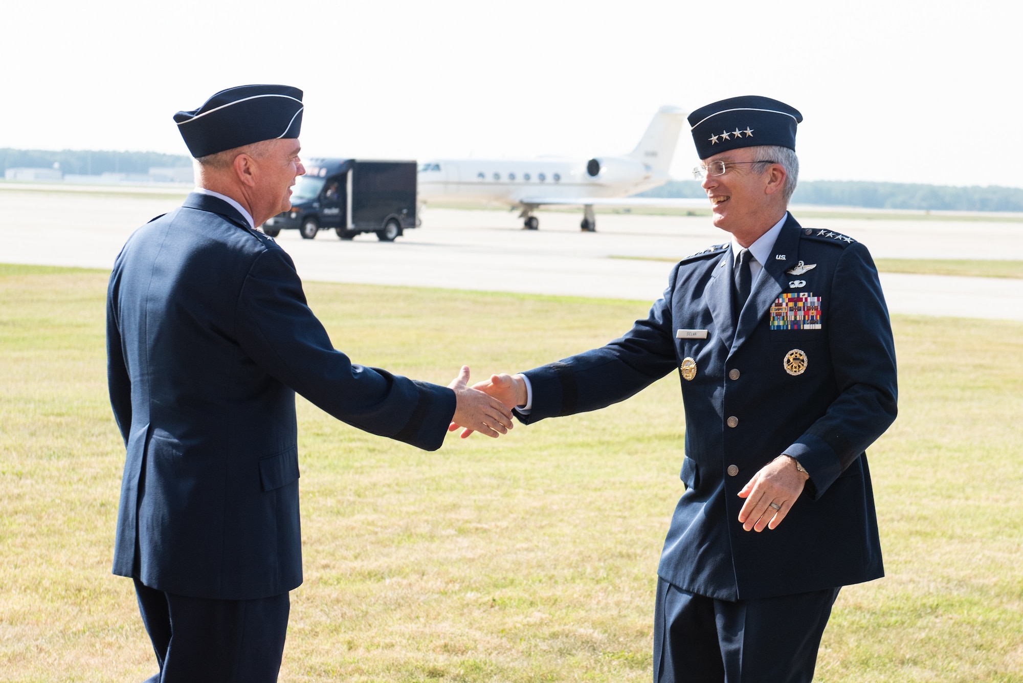 Air Force Maj. Gen. Ricky N. Rupp, Air Force District of Washington and 320th Air Expeditionary Wing Commander, greets Gen. Paul J. Selva, vice chairman of the Joint Chiefs of Staff, as he arrives ahead of his retirement ceremony hosted by Marine Corps Gen. Joe Dunford, chairman of the Joint Chiefs of Staff, at Hanger 3, Joint Base Andrews, Md., July 31, 2019. Gen. Selva retires after over 39 years of service. (DoD Photo by U.S. Army Sgt. James K. McCann)