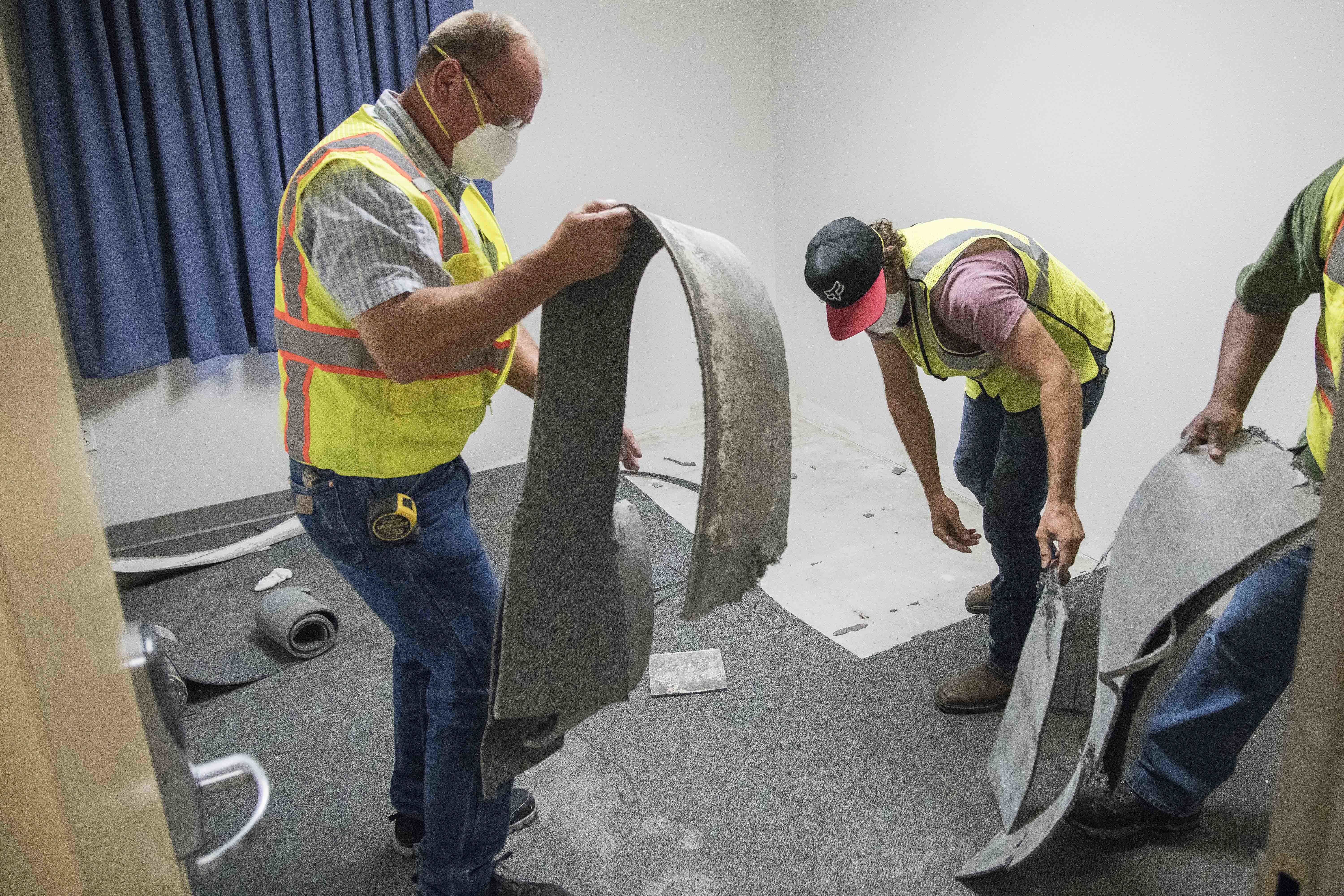 JBSA leaders discuss mold remediation in dorms, way forward > Joint