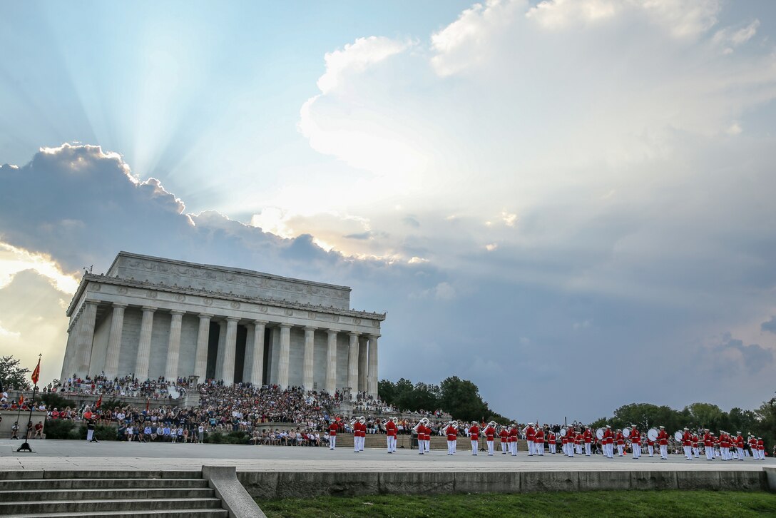 Marines perform a parade at the Lincoln Memorial.