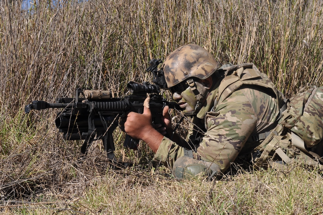 Lt. Gen. Charles D. Luckey visits the 100th Battalion, 442nd Infantry Regiment in Hawaii