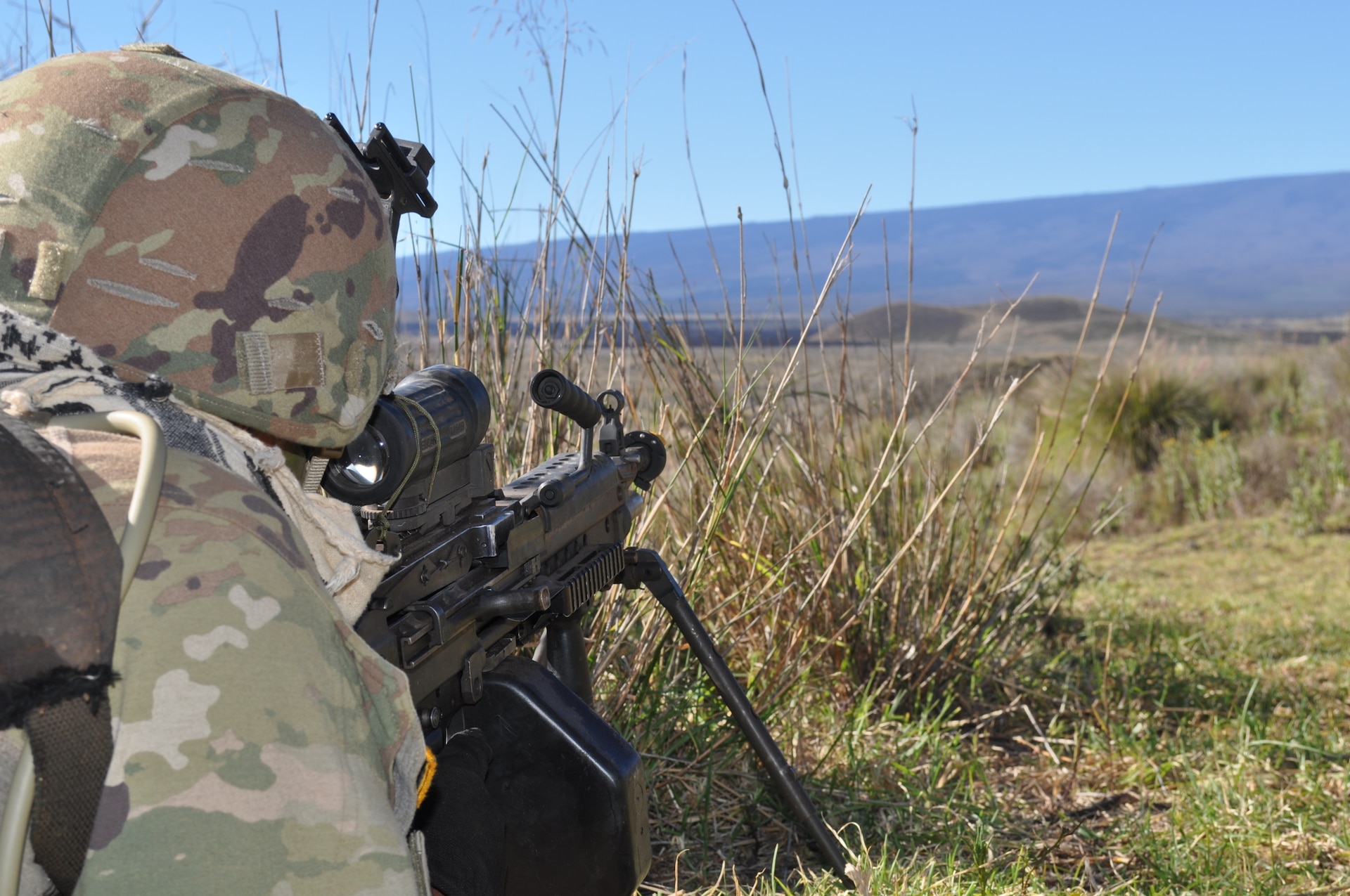 Lt. Gen. Charles D. Luckey visits the 100th Battalion, 442nd Infantry Regiment in Hawaii