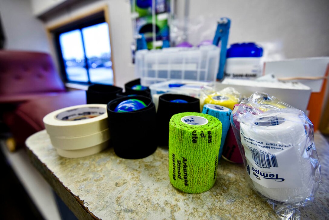 Airmen from Team Little Rock donate blood and blood platelets during a blood drive held on August 4, 2019, at Little Rock Air Force Base, Ark. The blood drive was a chance for the Airmen to take a break from readiness training to give back to the community. Without volunteer blood donors, Arkansas Blood Institute could not adequately serve patients and hospitals in the community. (U.S. Air Force photo by Senior Airman Nathan Byrnes)