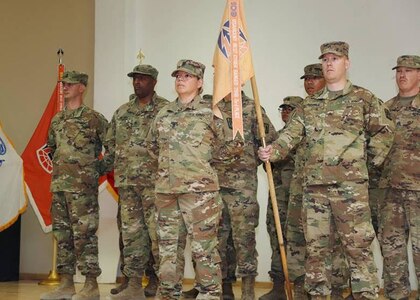 Combined Change of Command and Change of Responsibility Ceremony Brings New Leadership to Headquarters and Headquarters Company, 335th Signal Command (Theater) (Provisional)