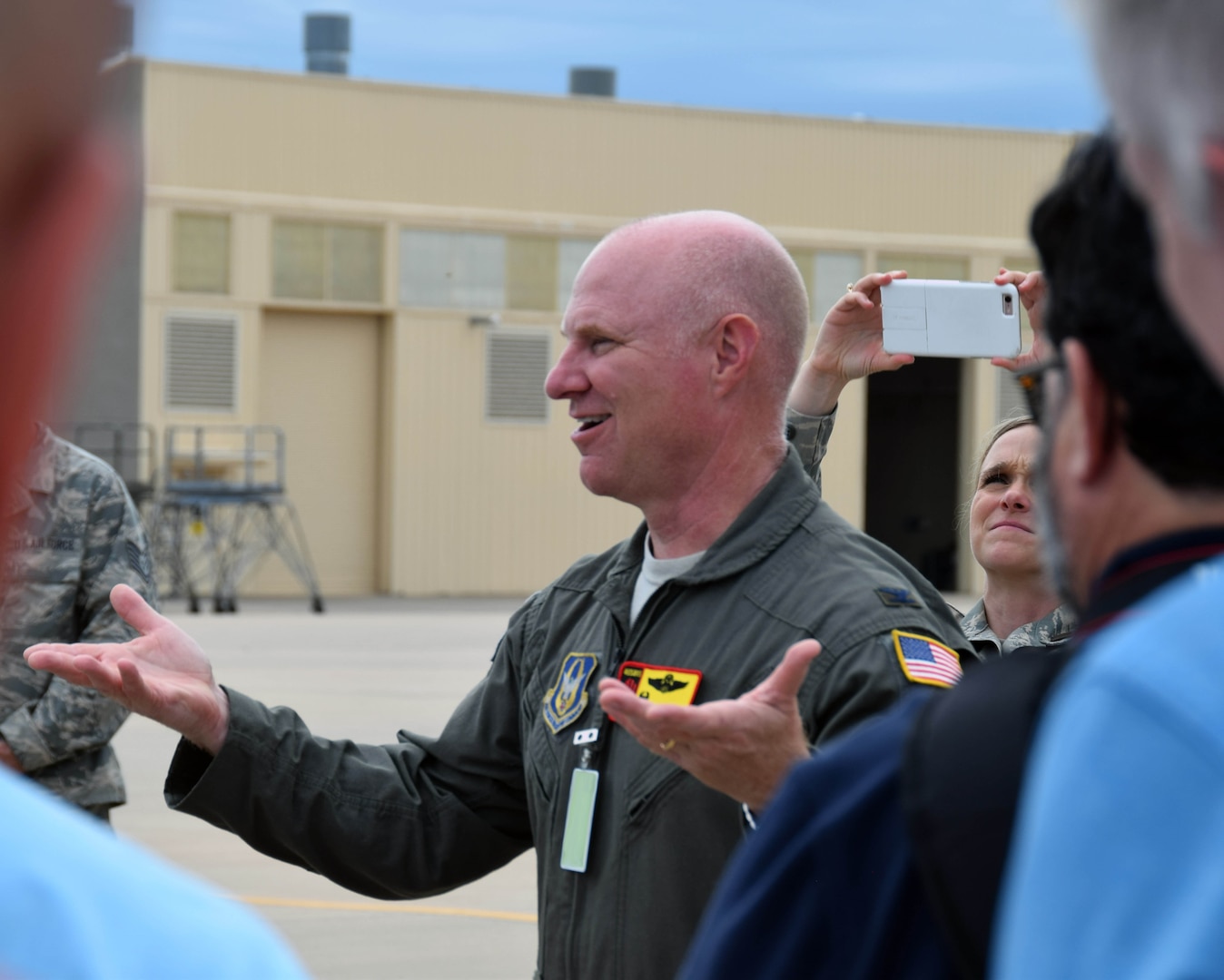 Col. Miles Heaslip, 507th Air Refueling Wing commander, talks to a group of employers of 433rd Airlift Wing Reserve Citizen Airmen at Tinker Air Force Base, Oklahoma, Aug. 3. The employers, from the San Antonio area, were on an Employer Support of Guard and Reserve’s Bosslift tour.