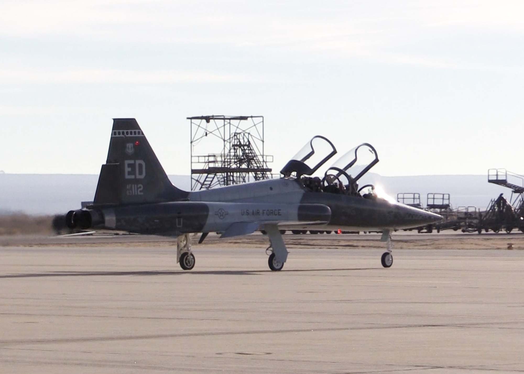 A T-38 Talon assigned to the U.S. Air Force Test Pilot School taxis at Edwards Air Force Base, California. (U.S. Air Force photo by Dawn Waldman)