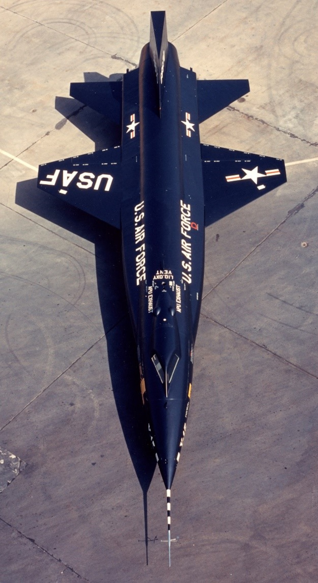 The sleek lines of the North American Aviation X-15 are prevalent in this view taken during the rollout on 15 October 1958.