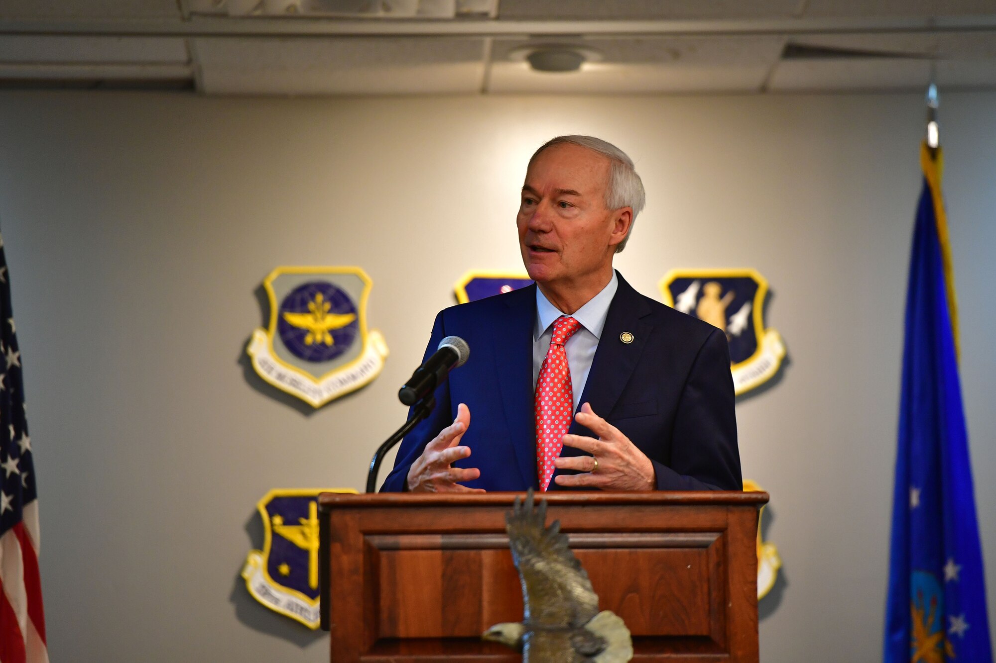 Arkansas Gov. Hutchinson speaks with members of the Little Rock Air Force Base Community Council.