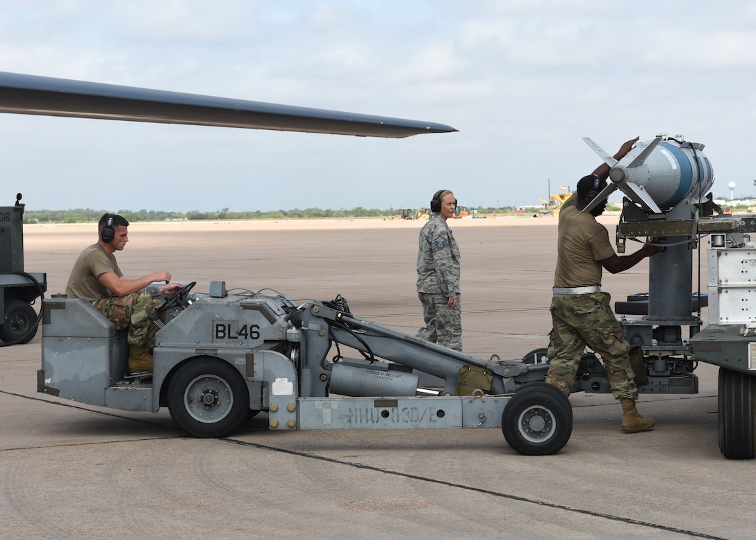 Team Dyess competes in Global Strike Challenge