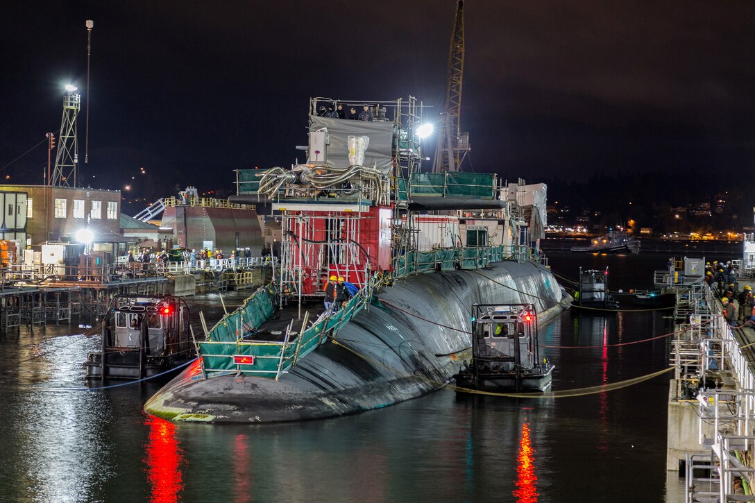 USS Ohio (SSGN 726) arrives April 25, 2017, in dry dock for the start of its major maintenance period.