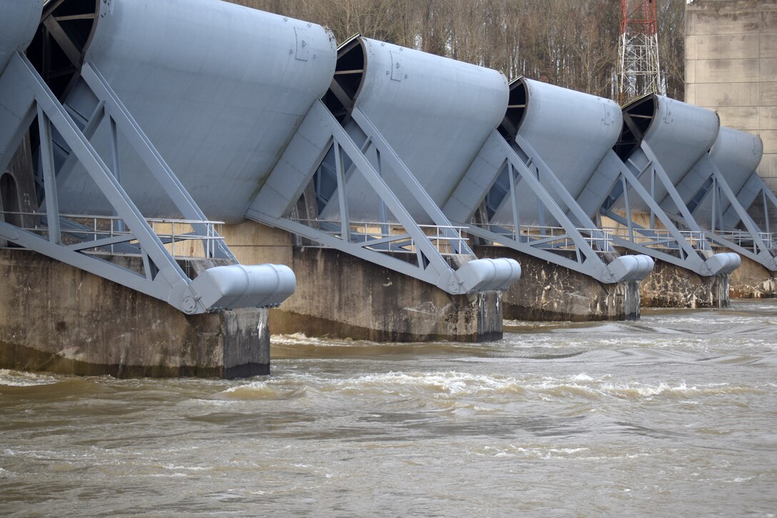 The U.S. Army Corps of Engineers Nashville District invites the public for a free tour of Cheatham Dam Lock and Dam and Hydropower Plant on the Cumberland River in Ashland City, Tenn., 11 a.m. Central Time Saturday, Sept. 21, 2019. The project is operated and maintained by the U.S. Army Corps of Engineers Nashville District. (USACE photo by Lee Roberts)