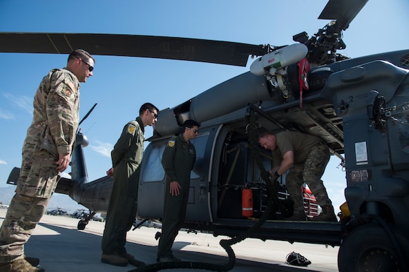 Chilean, US Air Forces share helicopter expertise