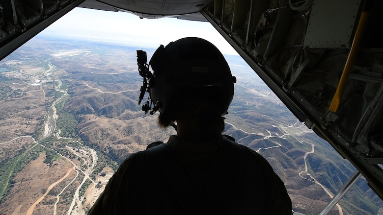 39th Airlift Squadron hits west coast skies, drops 200 Marines