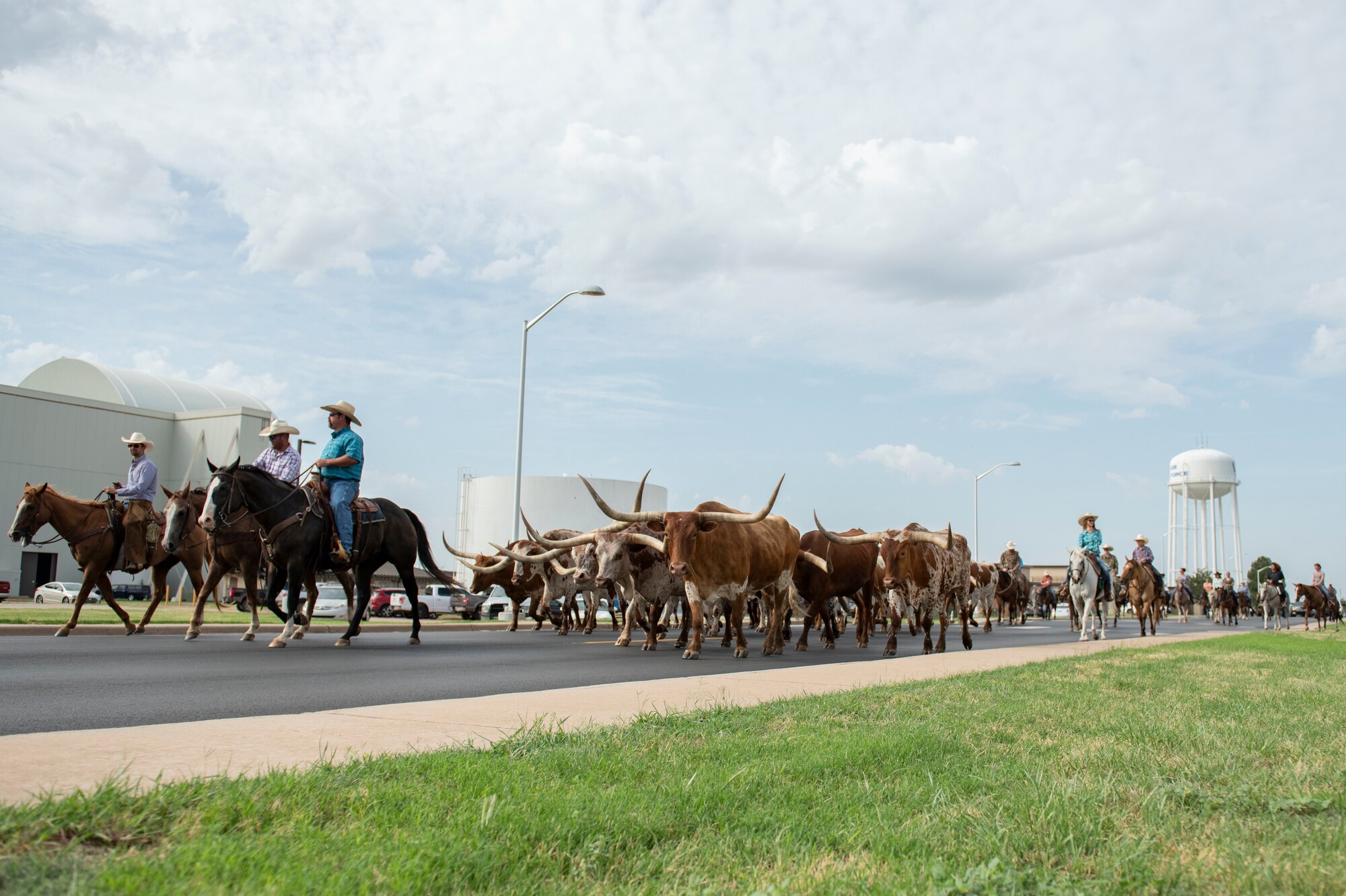 Altus AFB hosts annual Cattle Drive
