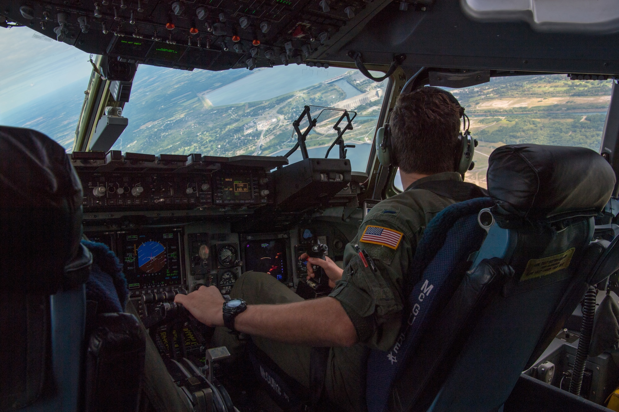 1st Lt. Nolan S. Lynn, 732nd Airlift Squadron pilot with the 514th Air Mobility Wing, Joint Base McGuire-Dix-Lakehurst, N.J., prepares to land a C-17 Globemaster III at Niagara Falls Air Reserve Station to drop off Reserve Citizen Airmen from the 914th Aeromedical Evacuation Squadron who participated in Patriot Warrior 2019, August 24, 2019. Members of the 732nd AS and 514th AES cooperated with various squadrons across the U.S. Air Force Reserve including the 934th Logistics Readiness Squadron, the 439th AES, and the 914th AES, as well as the United Kingdom’s Royal Air Force. Patriot Warrior is the Air Force Reserve Command’s premier exercise, providing an opportunity for Reserve Citizen Airmen to train with joint and international partners in airlift, aeromedical evacuation and mobility support.