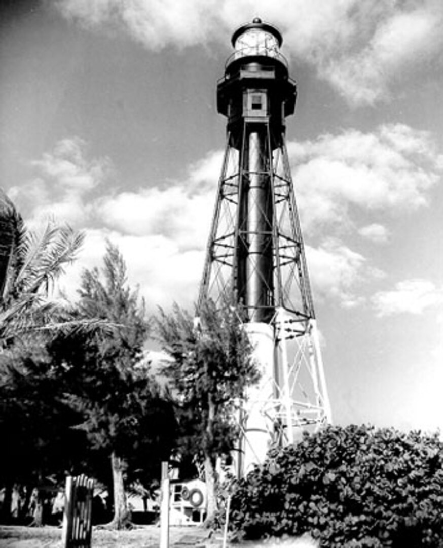 hillsboro-inlet-lighthouse-united-states-coast-guard-all