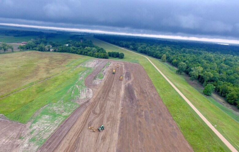 Memphis District Moving Dirt with its partners on the project.