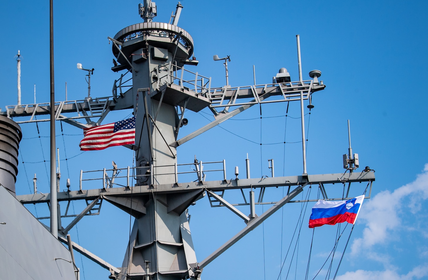 USS Porter (DDG 78) flies the U.S. and Slovenian flags in Koper, Slovenia,