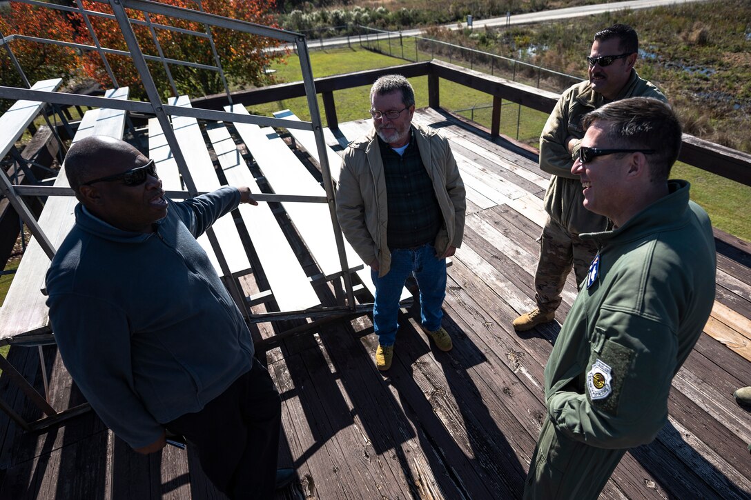 A photo of Perry Tillman talking with 23d Wing leadership during a 23d OSS immersion
