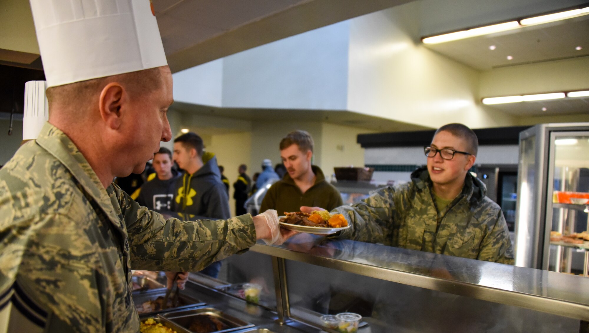 Leadership serves Thanksgiving Day meal