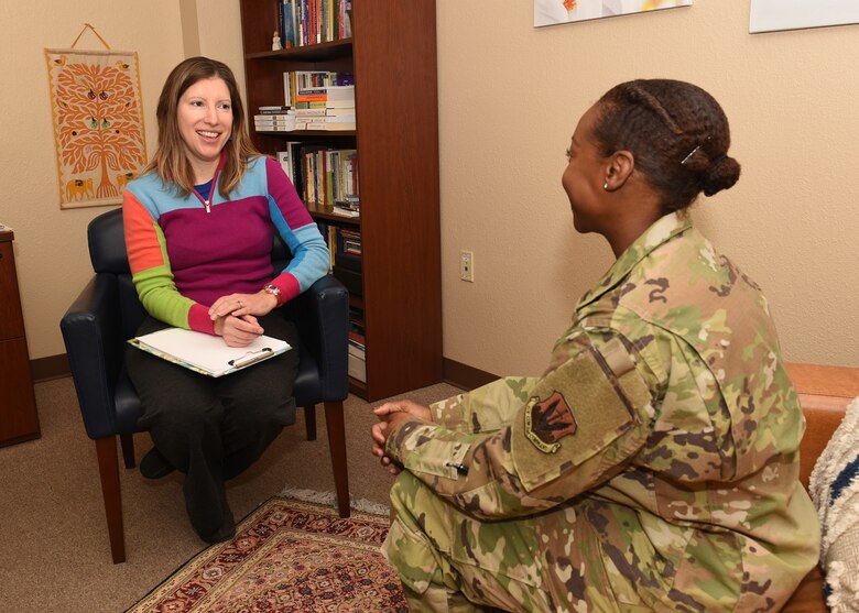 what does the air force offer