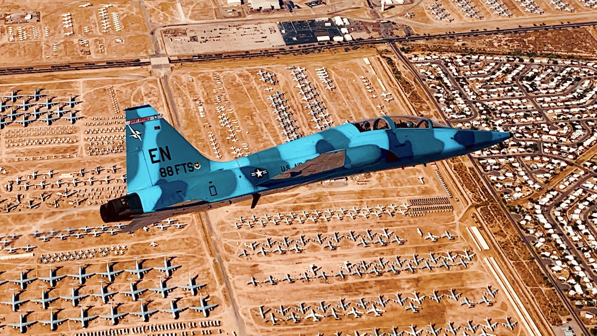 88th FTS plays aggressor role in Arizona