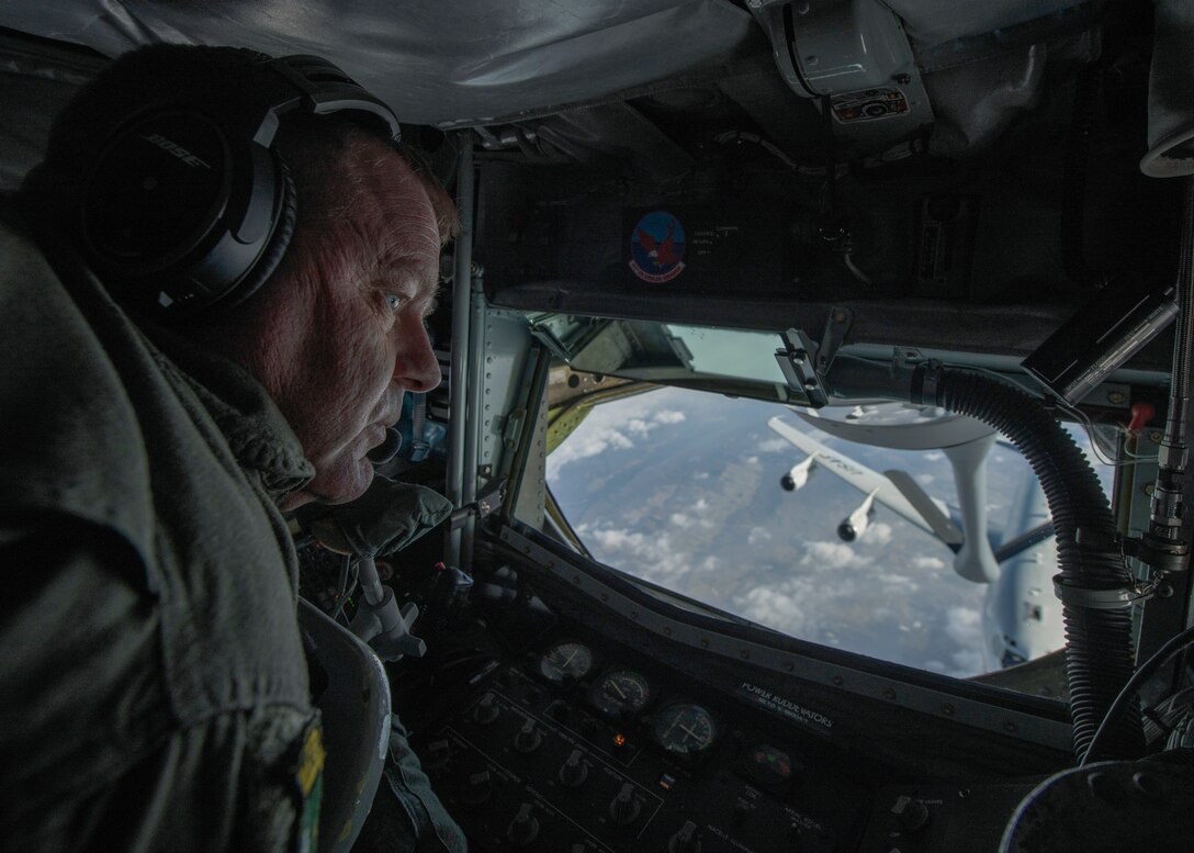 SJAFB Key Spouses experience final KC-135 flight