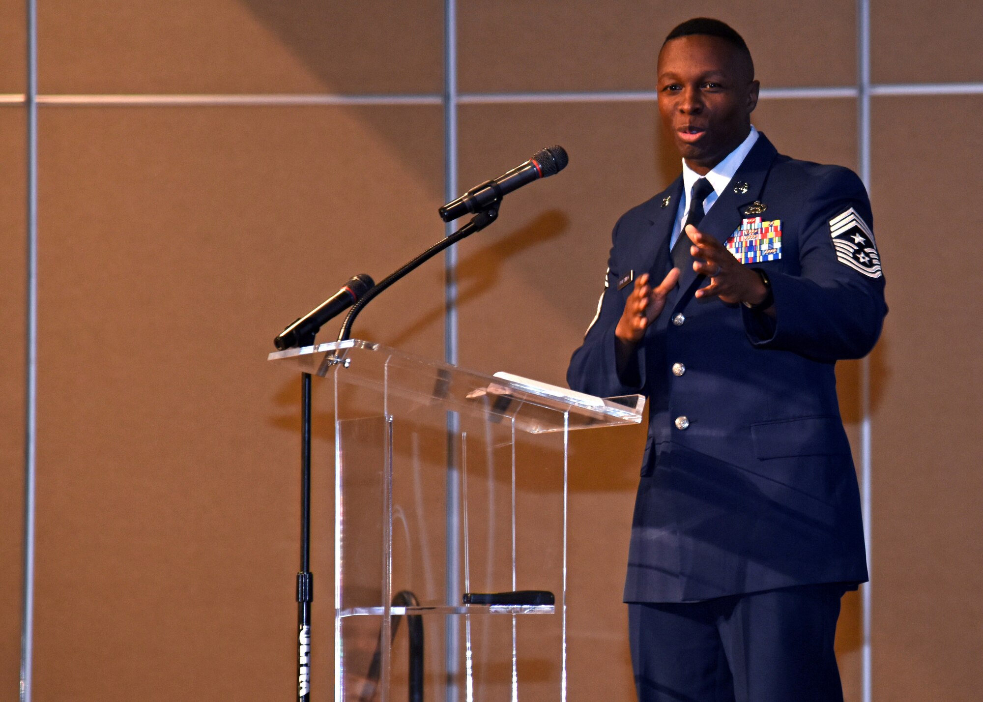 U.S. Air Force Chief Master Sgt. Lavor Kirkpatrick, 17th Training Wing command chief, speaks to the 20 selectees of the 20 Under 40 San Angelo at the McNease Convention Center in San Angelo, Texas, December 5, 2019. 20 Under 40 San Angelo is a program created to recognize 20 people under the age of 40 that are influential members of the city. 
 (U.S. Air Force photo by Airman 1st Class Ethan Sherwood)