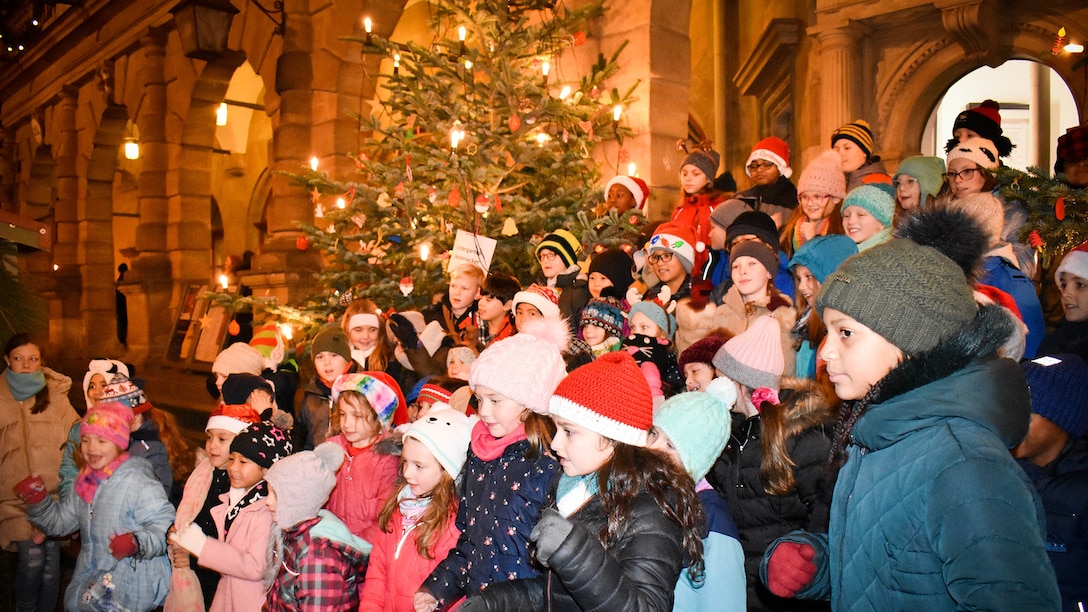 U.S. Army Garrison Ansbach celebrates annual tradition in Rothenburg